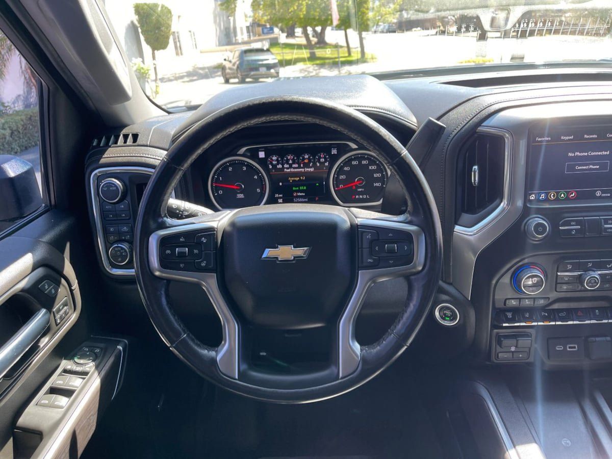 Used 2022 Chevrolet Silverado 2500 LTZ w/ LTZ Plus Package AWD/4WD image 17