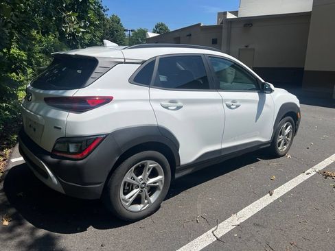 Used 2023 Hyundai Kona SEL AWD/4WD image 10