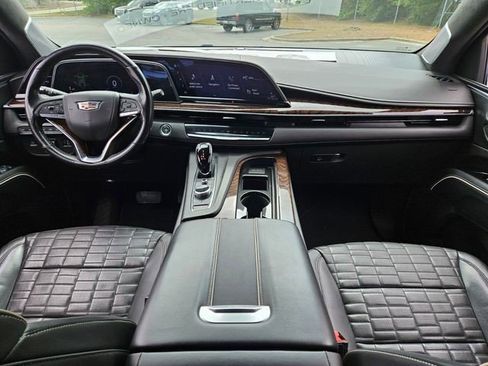 Certified 2023 Cadillac Escalade ESV Sport Platinum w/ LPO, ONYX Package image 19