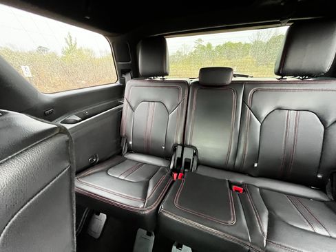 Used 2019 Ford Expedition Limited w/ Equipment Group 303A image 29