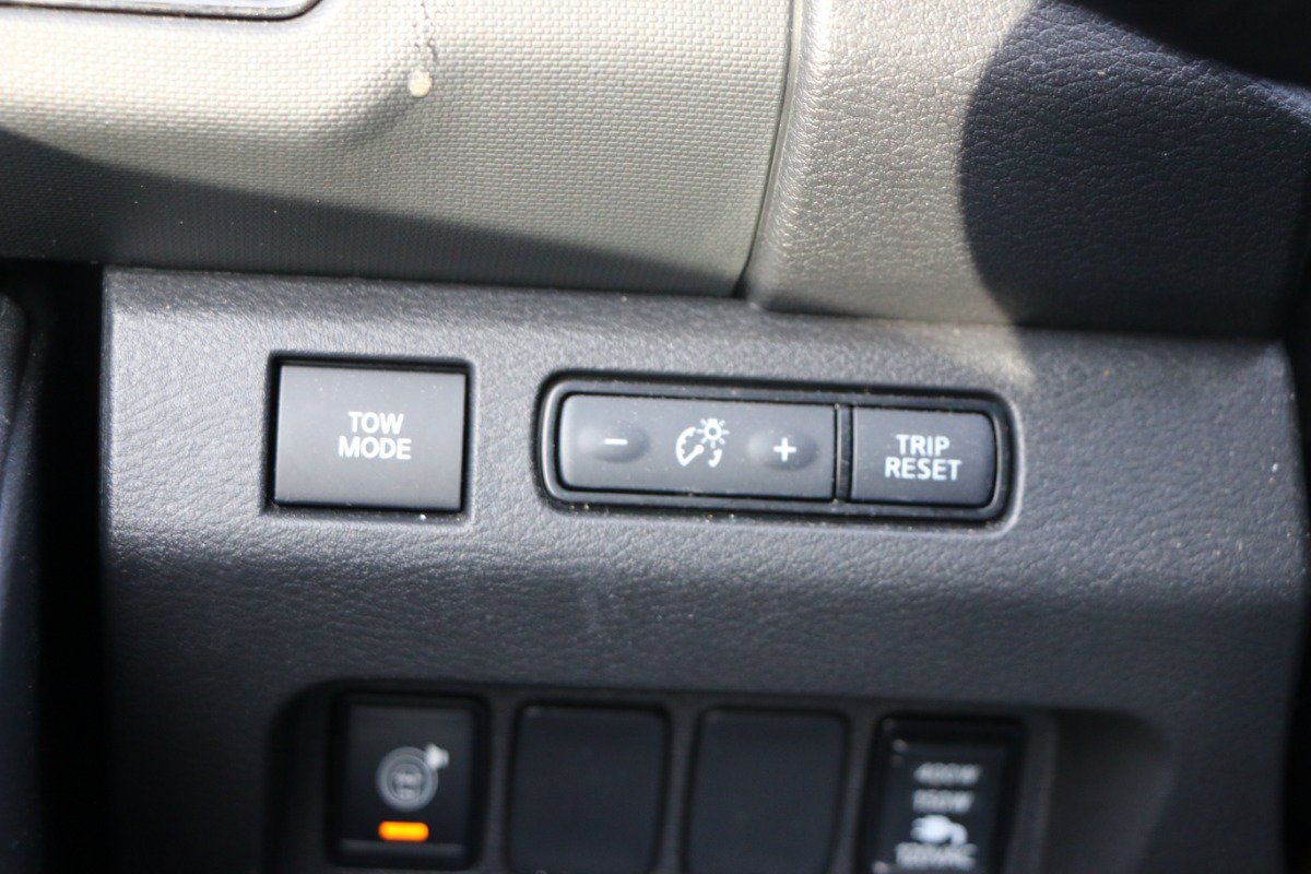 Used 2024 Nissan Frontier PRO-4X w/ Pro Premium Package AWD/4WD image 22