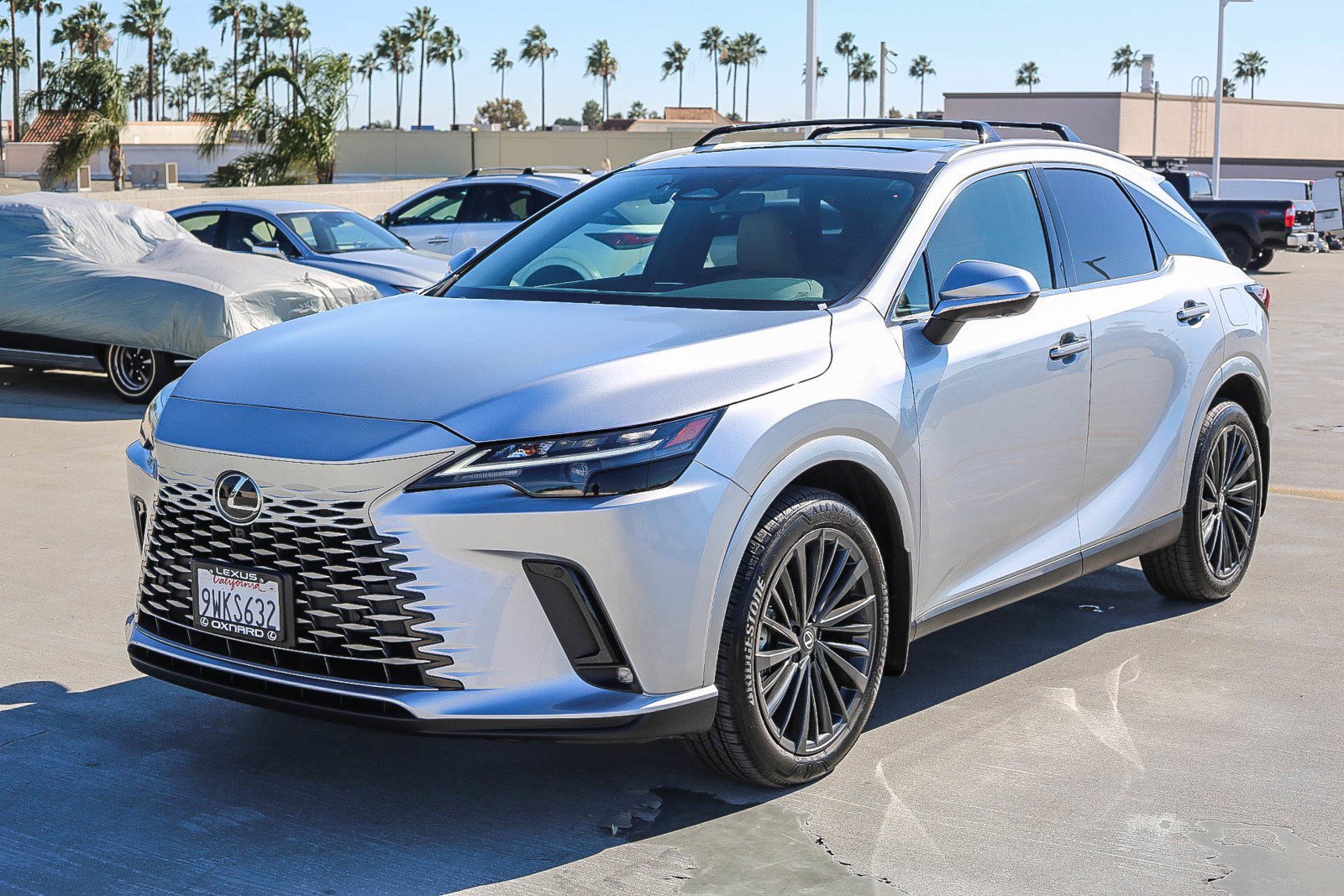 Used 2026 Lexus RX 350h w/ Convenience Package AWD/4WD image 3