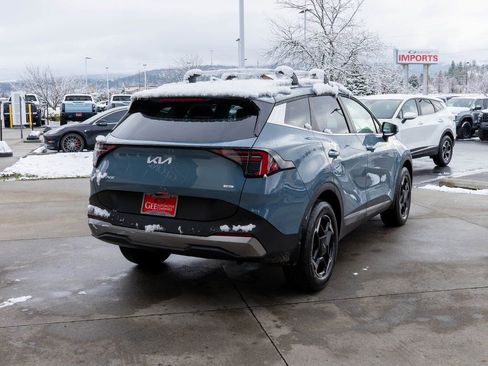 New 2026 Kia Sportage EX AWD/4WD image 7