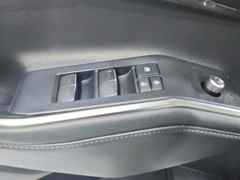 Used 2021 Toyota Highlander Platinum AWD/4WD image 21