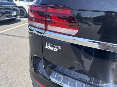 Used 2023 Volkswagen Atlas SE AWD/4WD image 5