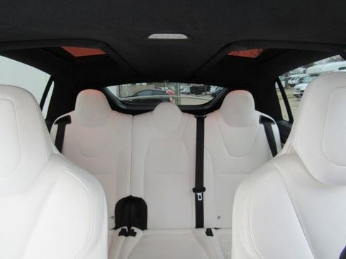 Used 2018 Tesla Model X 100D image 38