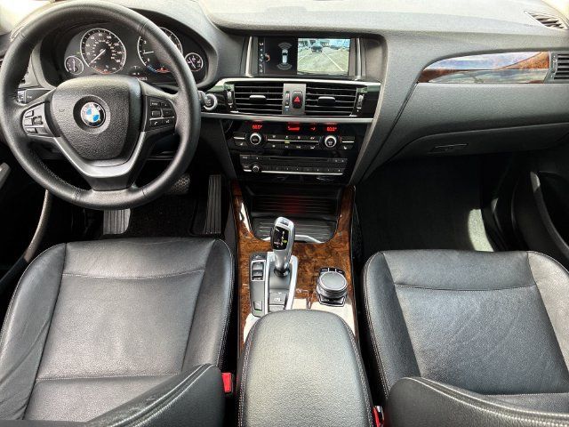 Used 2017 BMW X3 sDrive28i RWD image 9