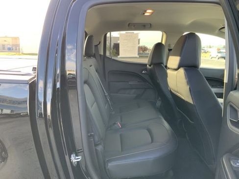 Used 2022 Chevrolet Colorado ZR2 w/ ZR2 Midnight Special Edition image 17