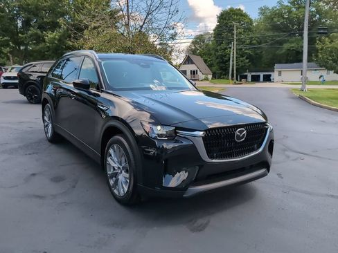 New 2026 MAZDA CX-90 3.3 Turbo w/ Preferred Package AWD/4WD image 2