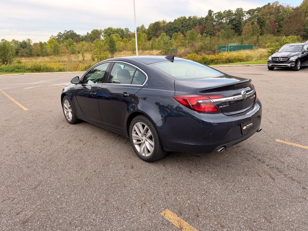Used 2015 Buick Regal Premium w/ Experience Buick Package FWD image 6