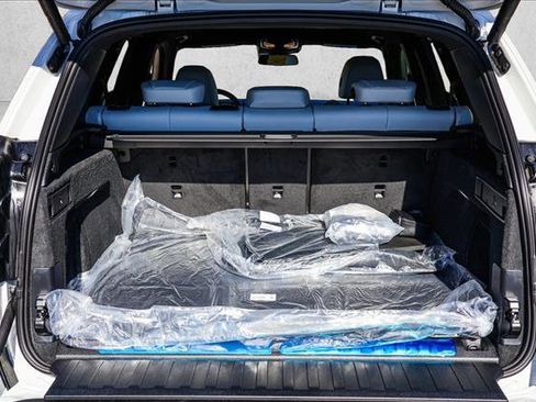 New 2026 BMW X5 xDrive50e w/ Executive Package image 21