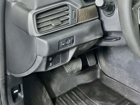 Used 2018 Honda Accord EX image 17