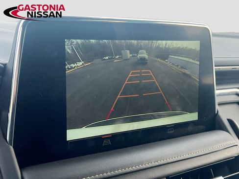 Used 2024 GMC Yukon SLT image 18