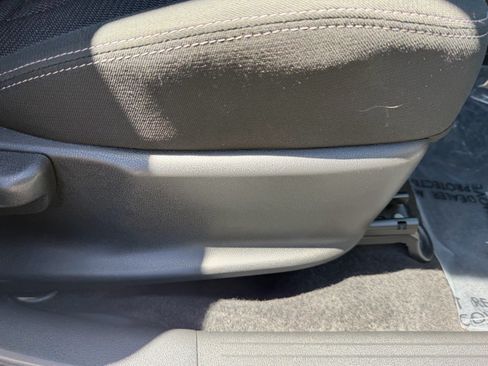 Used 2019 Nissan Versa SV FWD image 12
