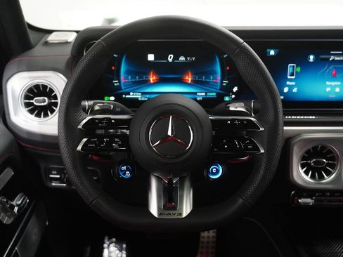 Used 2025 Mercedes-Benz G 63 AMG AMG G 63 image 19
