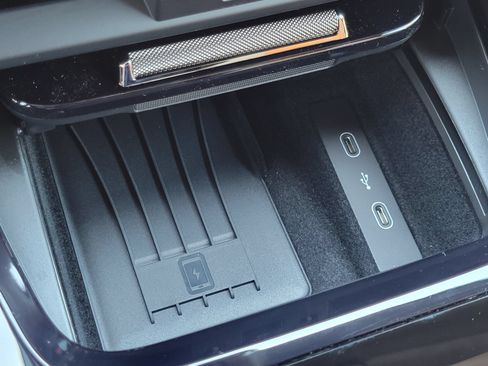 New 2026 Porsche Cayenne GTS AWD/4WD image 23
