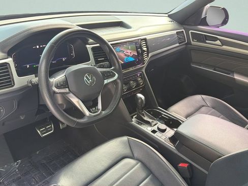 Used 2022 Volkswagen Atlas Cross Sport SEL Premium R-Line AWD/4WD image 36