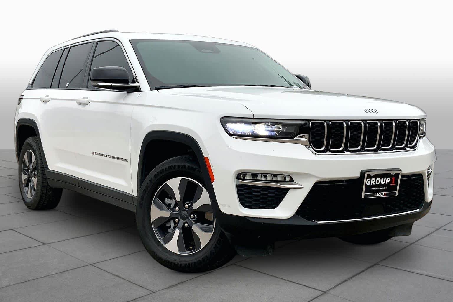 Used 2022 Jeep Grand Cherokee Limited 4xe AWD/4WD image 3