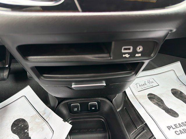 Used 2019 Chrysler Pacifica Touring Plus w/ S Appearance Package FWD image 37