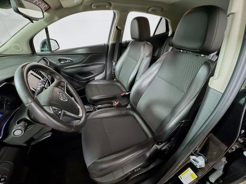 Used 2022 Buick Encore Preferred w/ Safety Package AWD/4WD image 13