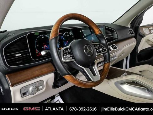 Used 2022 Mercedes-Benz GLS 450 4MATIC image 4