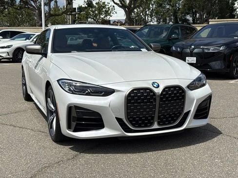 Certified 2024 BMW M440i Coupe w/ Premium Package RWD image 5