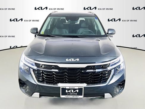 New 2026 Kia Seltos S FWD image 2