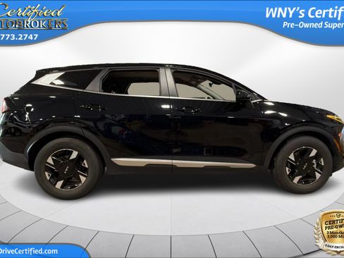 Used 2026 Kia Sportage LX FWD image 4