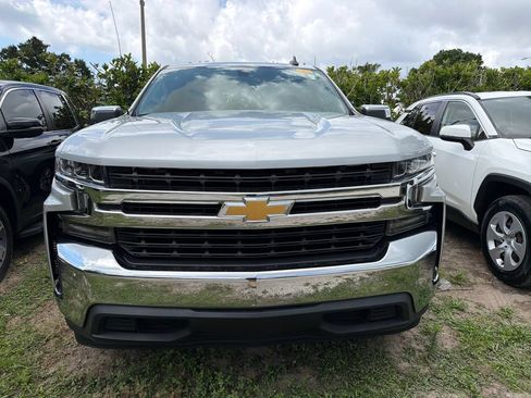 Used 2019 Chevrolet Silverado 1500 LT w/ All-Star Edition RWD image 2