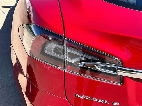 Used 2018 Tesla Model S 75D image 28