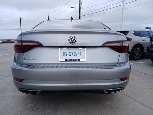 Used 2020 Volkswagen Jetta S image 8
