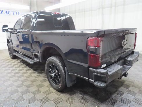 Used 2025 Ford F250 Lariat w/ Lariat Ultimate Package image 5