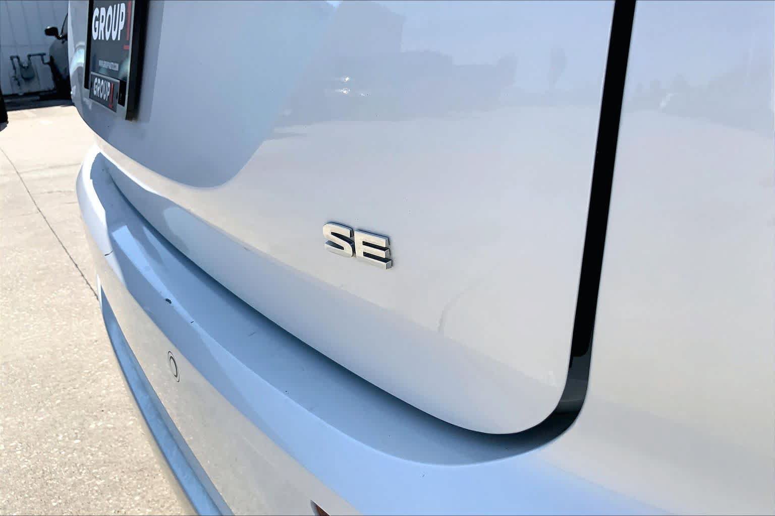 Used 2024 Mitsubishi Outlander SE FWD image 10