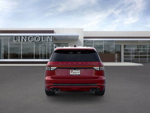 New 2026 Lincoln Aviator Reserve w/ Jet Appearance Package image 5