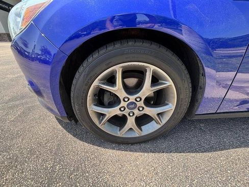 Used 2014 Ford Focus SE w/ Equipment Group 201A FWD image 10