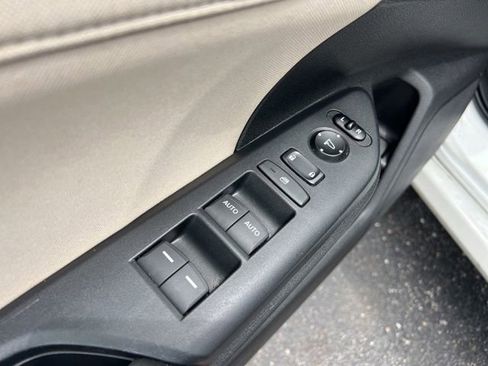 Used 2017 Honda Civic EX image 26