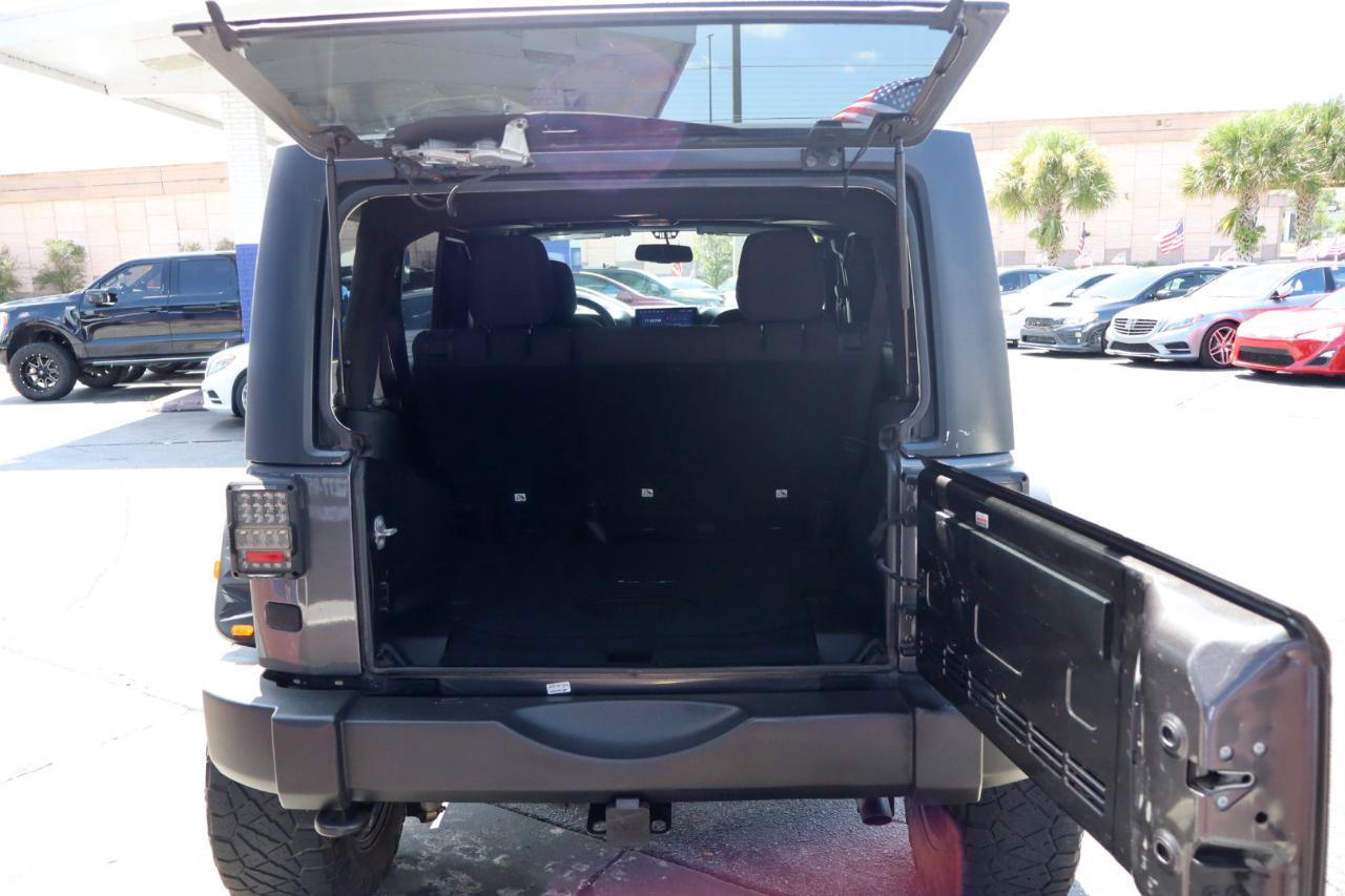 Used 2017 Jeep Wrangler Unlimited Sport w/ Quick Order Package 24S AWD/4WD image 31