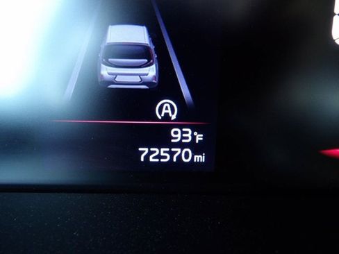 Used 2023 Kia Soul S FWD image 17