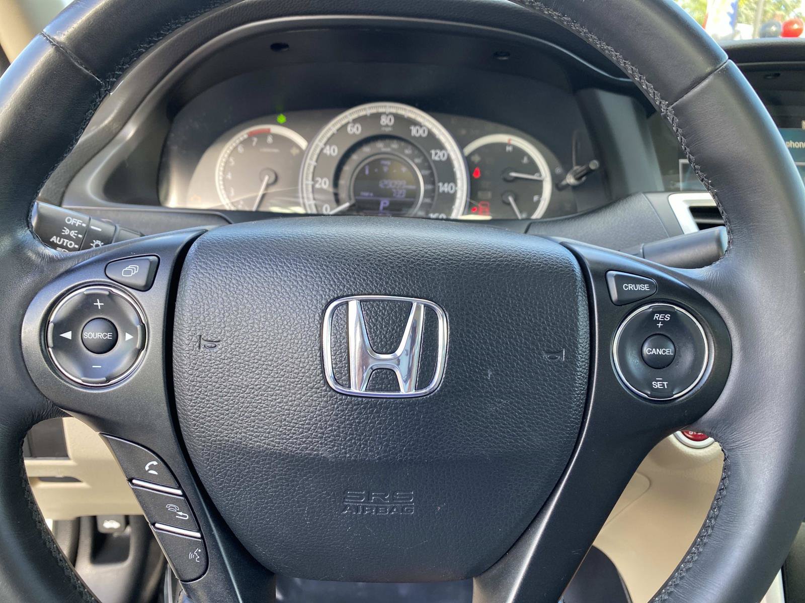 Used 2015 Honda Accord EX-L image 14