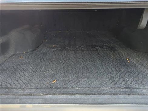 Used 2015 Ford F250 Lariat AWD/4WD image 5