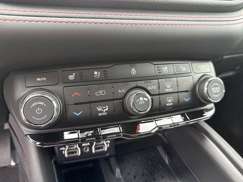 New 2026 Dodge Durango GT image 35