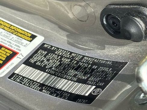 Used 2014 Toyota Avalon XLE Premium FWD image 18