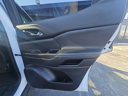 Used 2019 GMC Acadia SLT image 61