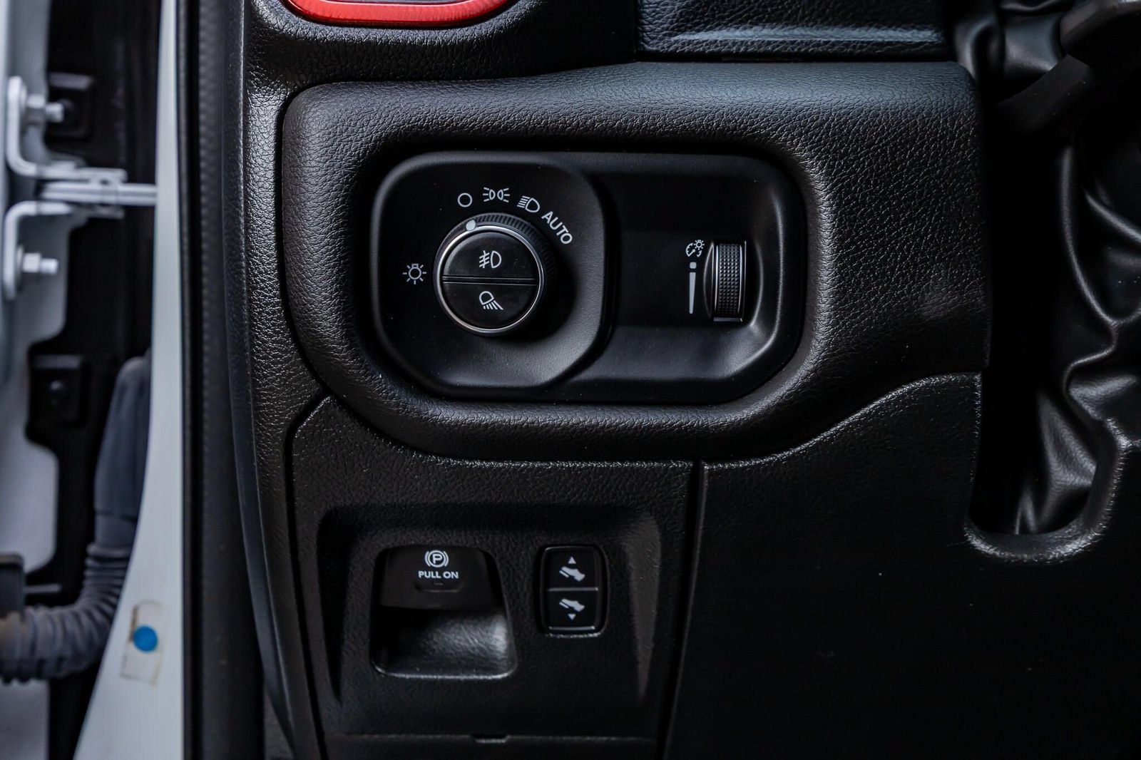 Used 2024 RAM 1500 Rebel w/ Rebel Level 1 Equipment Group AWD/4WD image 19