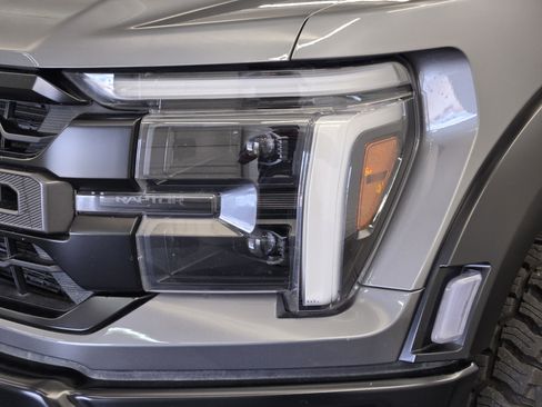 Certified 2024 Ford F150 Raptor AWD/4WD image 8