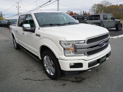 Used 2019 Ford F150 Platinum w/ Equipment Group 701A Luxury image 4