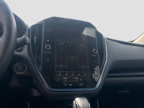 Certified 2025 Subaru Crosstrek 2.5i Limited w/ Popular Package #3A image 33