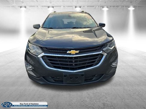 Used 2018 Chevrolet Equinox LT w/ Sun & Infotainment Package AWD/4WD image 2