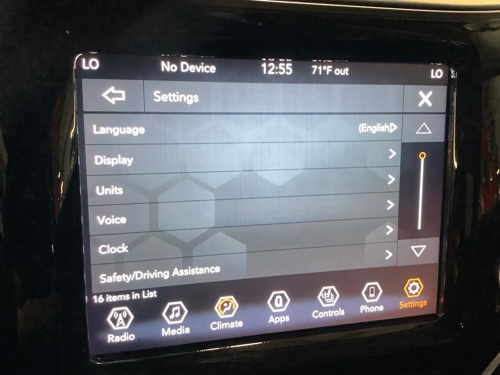 Used 2019 Jeep Cherokee Limited AWD/4WD image 42