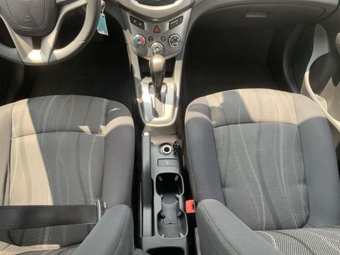 Used 2015 Chevrolet Sonic LT FWD image 35